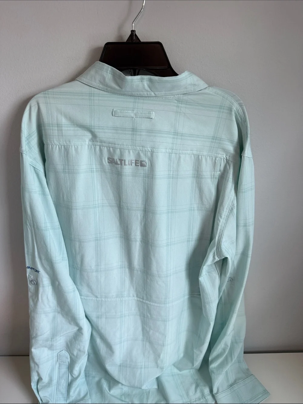 Salt Life jacket button aqua